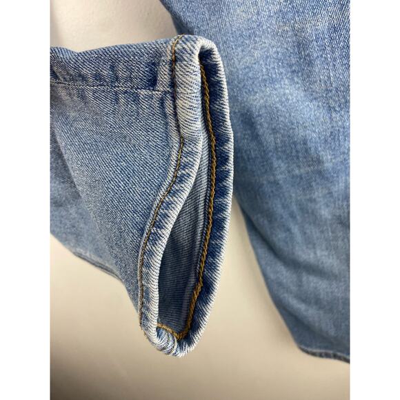 American Eagle stretch light wash denim boyfriend jeans size 24x25 (1127) - Picture 11 of 11